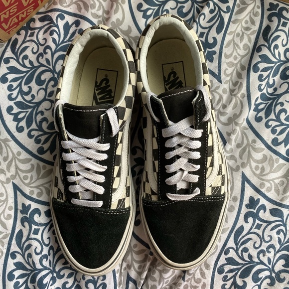 Checkered Old Skool Vans - Picture 5 of 5